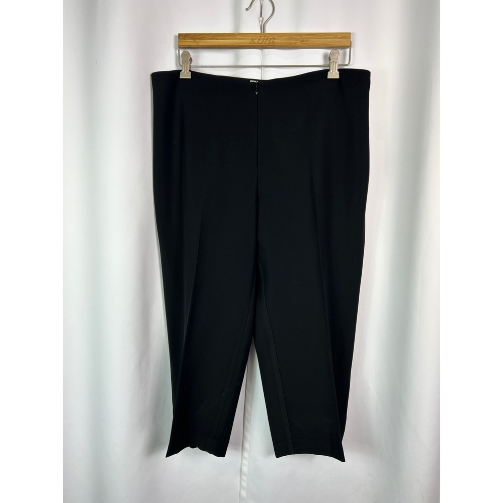 Joseph Ribkoff Black Solid Cropped Trousers Professional Career Chic 16